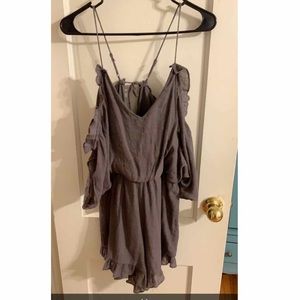 Spaghetti strap cold shoulder romper!